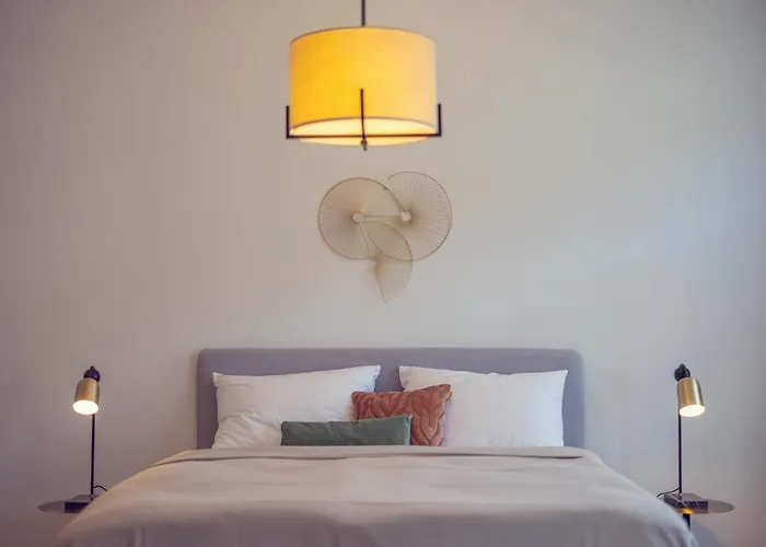 The 77 Berta Apartment